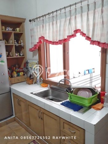 Hunian Elit LB 550m2 Siap Pakai Desain Elegan di Sunter, Jakarta Utara Hunian Elit LB 550m2 Siap Pakai Desain Elegan di Sunter, Jakarta Utara