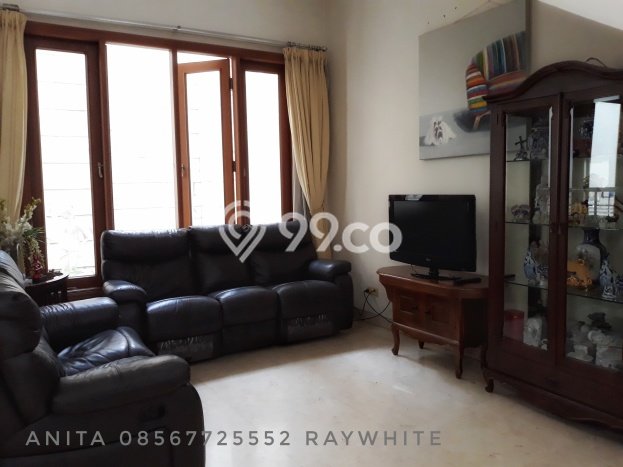 Hunian Elit LB 550m2 Siap Pakai Desain Elegan di Sunter, Jakarta Utara Hunian Elit LB 550m2 Siap Pakai Desain Elegan di Sunter, Jakarta Utara