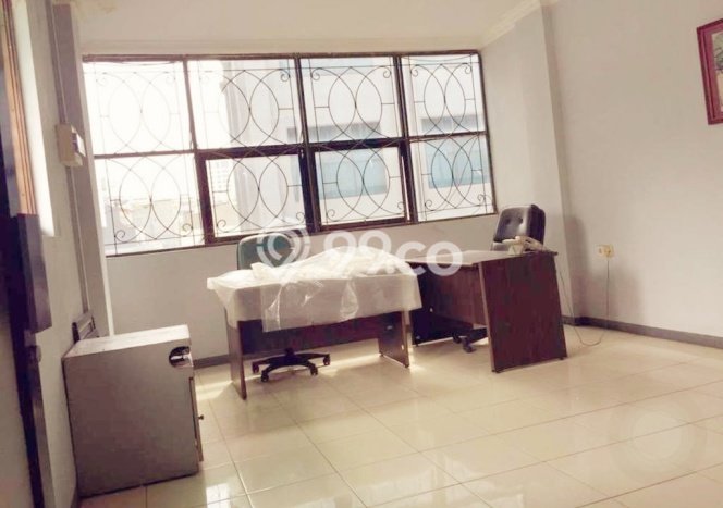Ruko (Kantor) 4 Lantai, 10menit dari Thamrin - Sudirman Ruko (Kantor) 4 Lantai, 10menit dari Thamrin - Sudirman