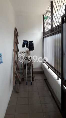 Ready to Use! Premium House LT 105m2 Desain Modern di Pasar Baru Ready to Use! Premium House LT 105m2 Desain Modern di Pasar Baru