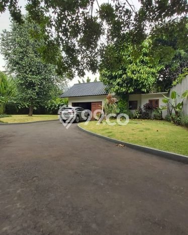 Siap Huni Rumah Mewah 6 Kamar di Cilandak Dekat ke Mana Pun Siap Huni Rumah Mewah 6 Kamar di Cilandak Dekat ke Mana Pun