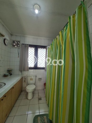 Hunian Eksklusif Siap Huni LT 630m2 di Cinere, Depok Hunian Eksklusif Siap Huni LT 630m2 di Cinere, Depok