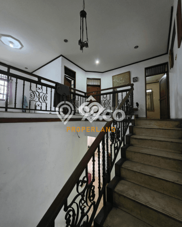 Rumah Elit LB 200m2 Siap Huni Desain Elegan di Pejaten, Jakarta Selatan Rumah Elit LB 200m2 Siap Huni Desain Elegan di Pejaten, Jakarta Selatan