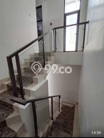 For Sale Rumah 3 Kamar Lokasi Ideal Bagus dan Strategis di Batununggal For Sale Rumah 3 Kamar Lokasi Ideal Bagus dan Strategis di Batununggal