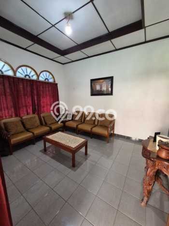 Siap Huni Hunian Elit 5 Kamar di Bojongsoang Dekat ke Mana Pun Siap Huni Hunian Elit 5 Kamar di Bojongsoang Dekat ke Mana Pun