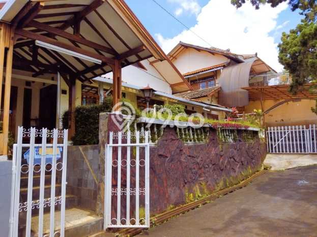 Siap Huni Rumah Mewah 9 Kamar di Coblong Dekat ke Mana Pun Siap Huni Rumah Mewah 9 Kamar di Coblong Dekat ke Mana Pun