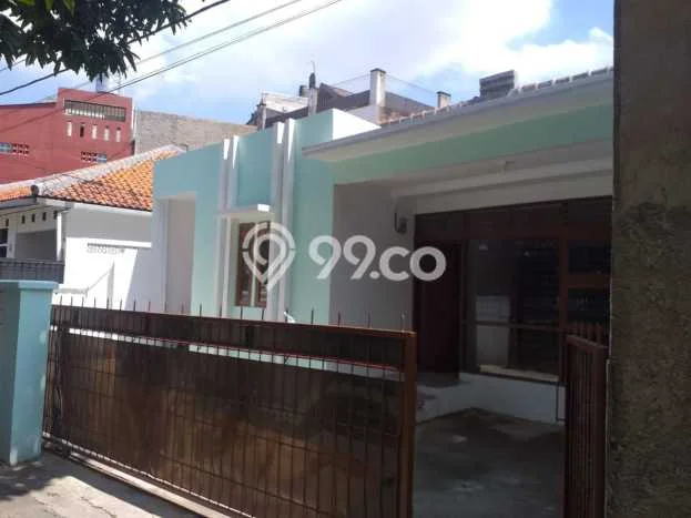 Rumah Modern 4 Kamar LT 138m2 di Supratman Rumah Modern 4 Kamar LT 138m2 di Supratman