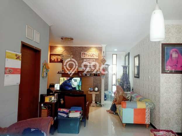 Rumah Mewah LB 200m2 Siap Huni Desain Elegan di Pasteur, Bandung Rumah Mewah LB 200m2 Siap Huni Desain Elegan di Pasteur, Bandung