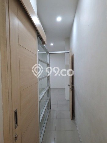 Lokasi Strategis! Dijual Ruko Bisnis di Kebayoran Baru, Jakarta Selatan Kondisi Baik Lokasi Strategis! Dijual Ruko Bisnis di Kebayoran Baru, Jakarta Selatan Kondisi Baik