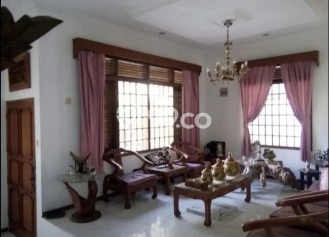 For Sale! Luxury House LT 401m2 Desain Elegan di Cikutra For Sale! Luxury House LT 401m2 Desain Elegan di Cikutra
