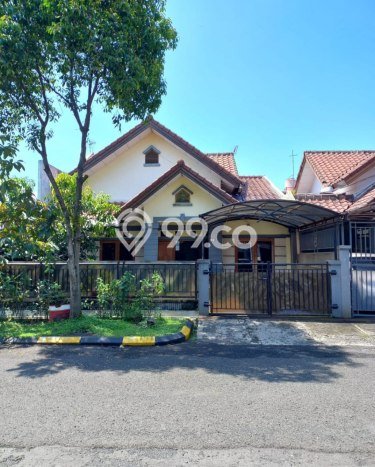 Hunian Berkelas 4 KT 2 KM di Kompleks Cluster Batununggal, Bandung Hunian Berkelas 4 KT 2 KM di Kompleks Cluster Batununggal, Bandung