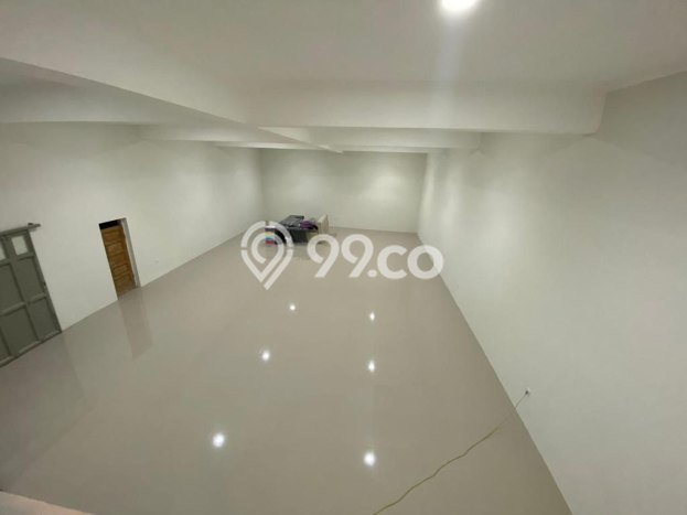 BEST DEAL! Rumah Untuk Investasi di Buah Batu, Luas 230m² LB 260m² BEST DEAL! Rumah Untuk Investasi di Buah Batu, Luas 230m² LB 260m²