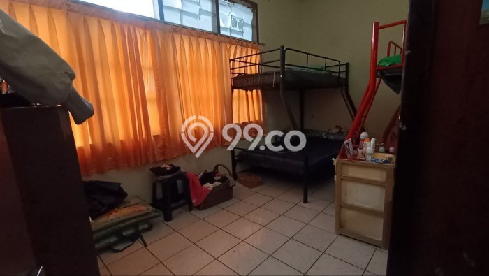 Rumah Area Strategis di , Bandung, LT 480m2m² LB 400m2m² Rumah Area Strategis di , Bandung, LT 480m2m² LB 400m2m²