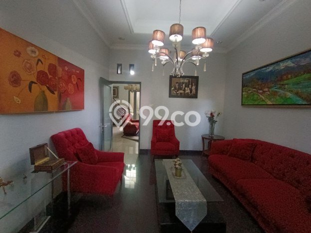 Rumah di Turangga, Bandung, Luas 447m2m² Bangunan 400m2m² Rumah di Turangga, Bandung, Luas 447m2m² Bangunan 400m2m²