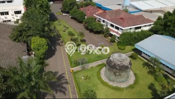 Pabrik Dijual di Medan Satria Bekasi dengan Luas Bangunan 19613m2 Pabrik Dijual di Medan Satria Bekasi dengan Luas Bangunan 19613m2