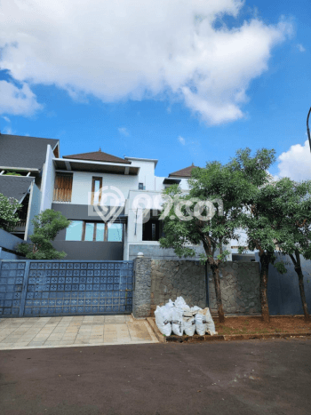 Jual Rumah Mewah Elegan Dengan View Eksklusif di Intercon, Jakarta Barat Jual Rumah Mewah Elegan Dengan View Eksklusif di Intercon, Jakarta Barat
