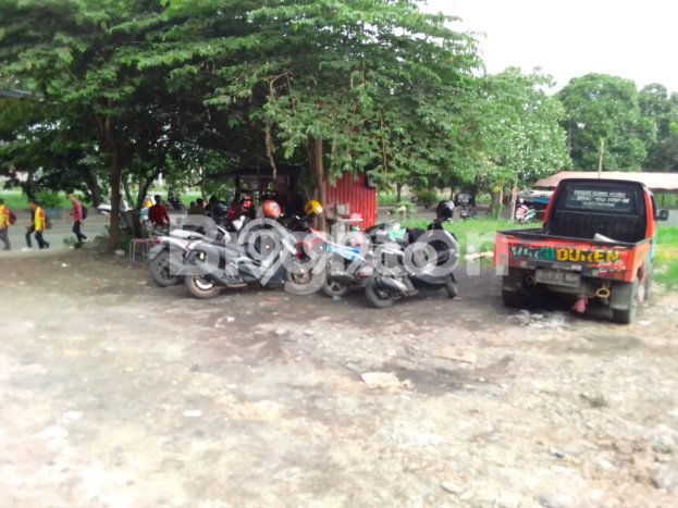 Dijual Tanah Area Prospektif Kawasan Neglasari, Luas 1580m2m², Akses Neglasari, Tangerang, Tangerang Dijual Tanah Area Prospektif Kawasan Neglasari, Luas 1580m2m², Akses Neglasari, Tangerang, Tangerang