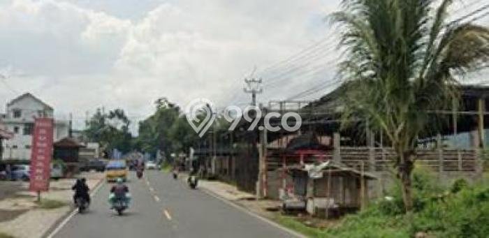 Unit Komersial Dijual di Cugenang Cianjur Luas Tanah 1m2, Luas Bangunan 300m2 Unit Komersial Dijual di Cugenang Cianjur Luas Tanah 1m2, Luas Bangunan 300m2