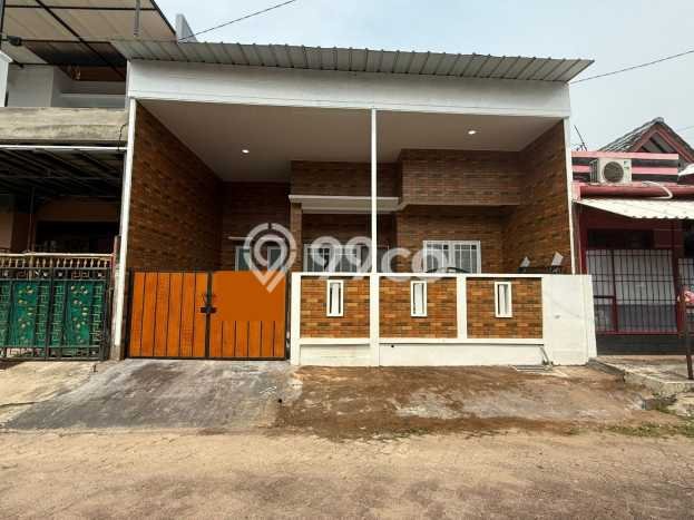 Jual Rumah Strategis Bagus Punya 4 KT di Serpong Utara Tangerang Selatan SHM Jual Rumah Strategis Bagus Punya 4 KT di Serpong Utara Tangerang Selatan SHM