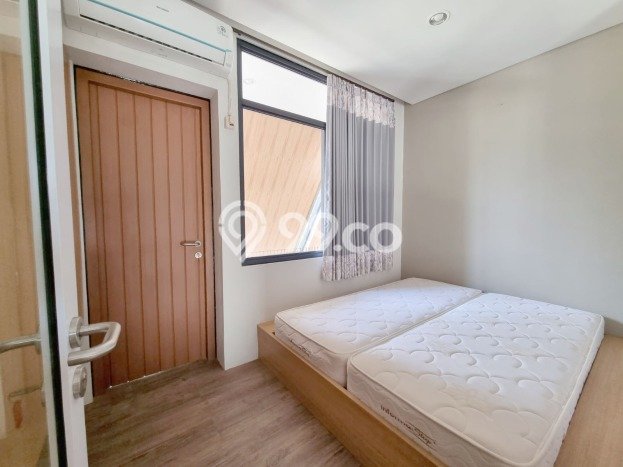 Hunian Nyaman Asri 1 KT Siap Huni di BSD City Tangerang Hunian Nyaman Asri 1 KT Siap Huni di BSD City Tangerang