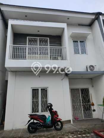 For Sale Hunian Rumah Terawat 3 Kamar di Joglo, Jakarta Barat For Sale Hunian Rumah Terawat 3 Kamar di Joglo, Jakarta Barat