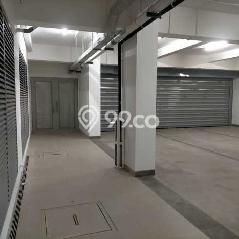 Dijual! Kantor di BSD City Tangerang LT 300m2 / LB 1200m2 Kawasan Strategis Dijual! Kantor di BSD City Tangerang LT 300m2 / LB 1200m2 Kawasan Strategis