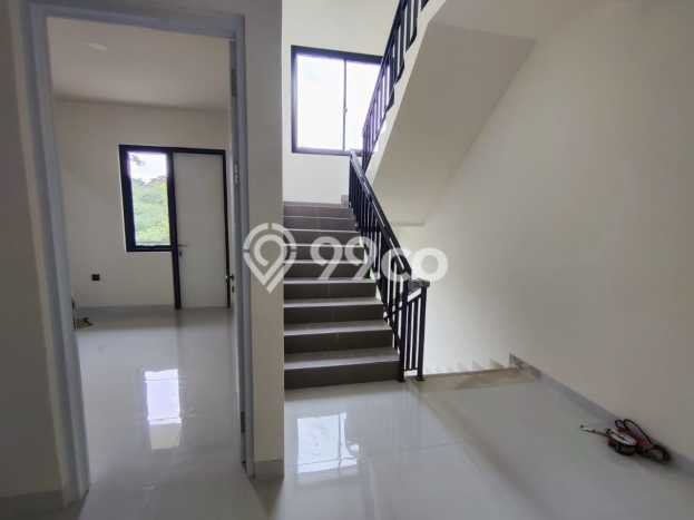 Hunian Elit LB 260m2 Siap Pakai Desain Elegan di BSD Eminent, Tangerang Hunian Elit LB 260m2 Siap Pakai Desain Elegan di BSD Eminent, Tangerang