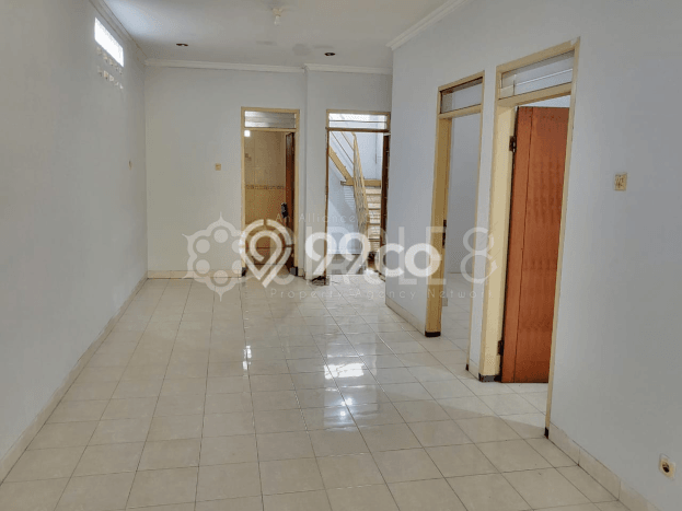 Rumah Modern 3 Kamar LT 90m2 di Taman Holis Indah Rumah Modern 3 Kamar LT 90m2 di Taman Holis Indah