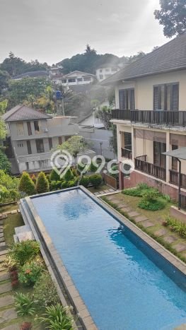 Rumah Eksklusif Siap Huni LT 1797m2 di Cidadap, Bandung Rumah Eksklusif Siap Huni LT 1797m2 di Cidadap, Bandung