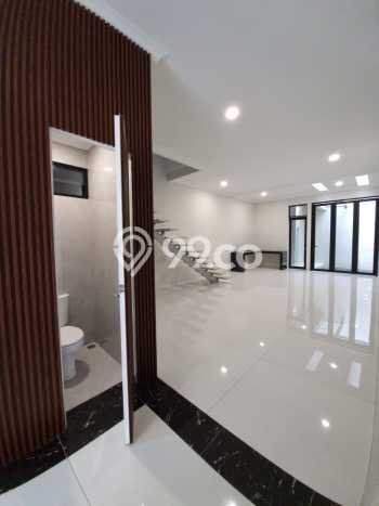 Dijual Terbatas Rumah 4 Kamar Tidur di Kawasan Perumahan Soekarno Hatta, Bandung Dijual Terbatas Rumah 4 Kamar Tidur di Kawasan Perumahan Soekarno Hatta, Bandung