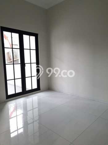 Dijual Terbatas Rumah 4 Kamar Tidur di Kawasan Perumahan Soekarno Hatta, Bandung Dijual Terbatas Rumah 4 Kamar Tidur di Kawasan Perumahan Soekarno Hatta, Bandung