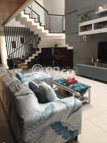 Rumah Elit Modern Siap Huni di Pondok Hijau Bandung Rumah Elit Modern Siap Huni di Pondok Hijau Bandung