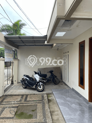 Dijual Hunian Rumah Terawat 6 KT di Taman Holis Indah, Bandung Dijual Hunian Rumah Terawat 6 KT di Taman Holis Indah, Bandung