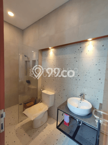 Jual Rumah Eksklusif 3 KT di Taman Holis Indah, Bandung Jual Rumah Eksklusif 3 KT di Taman Holis Indah, Bandung