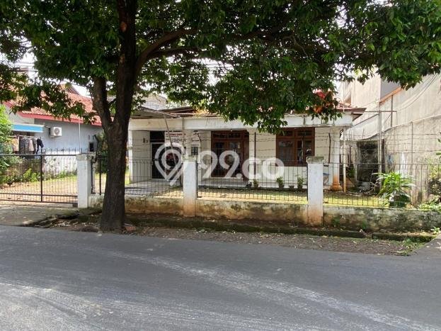 Dijual Rumah Mewah Elegan Dengan View Eksklusif di Bambu Apus, Jakarta Timur Dijual Rumah Mewah Elegan Dengan View Eksklusif di Bambu Apus, Jakarta Timur