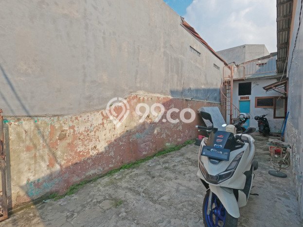 Rumah Luas Asri 3 KT Siap Pakai di Cengkareng Barat Jakarta Barat Rumah Luas Asri 3 KT Siap Pakai di Cengkareng Barat Jakarta Barat