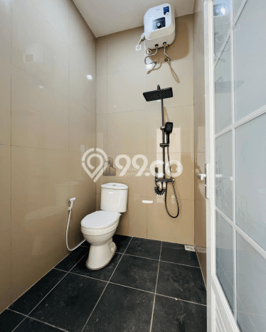 Jual Rumah Strategis Bagus Punya 3 KT di Tembalang Semarang SHM Jual Rumah Strategis Bagus Punya 3 KT di Tembalang Semarang SHM