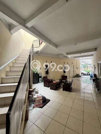 Kost Dijual Lokasi Tembalang, Semarang, Spesifikasi 18 Kamar Tidur dan Luas 270m2 Kost Dijual Lokasi Tembalang, Semarang, Spesifikasi 18 Kamar Tidur dan Luas 270m2