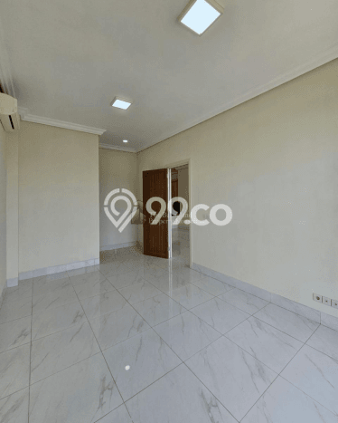 Jual Rumah Luas Elegan Dengan View Cantik di Candi Golf, Semarang Jual Rumah Luas Elegan Dengan View Cantik di Candi Golf, Semarang