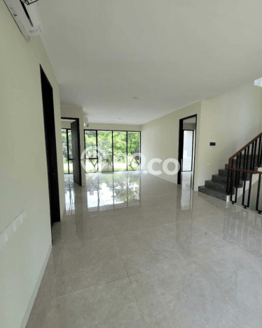 Rumah Luxury Modern Tanpa Renovasi di Citragrand Semarang Rumah Luxury Modern Tanpa Renovasi di Citragrand Semarang