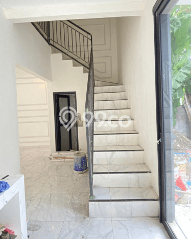 Jual Rumah Bagus Siap Huni LB 120m2 di Pedurungan, Semarang Jual Rumah Bagus Siap Huni LB 120m2 di Pedurungan, Semarang