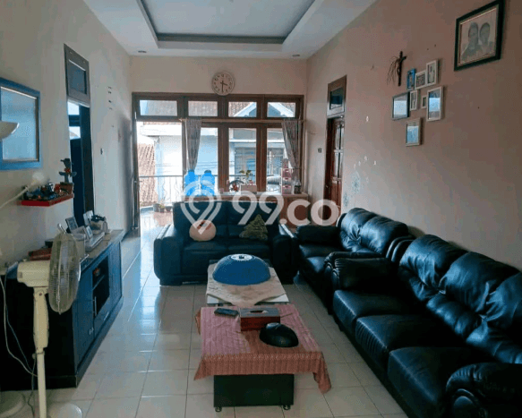 Jual Rumah Strategis Bagus Punya 4 KT di Banyumanik Semarang SHM Jual Rumah Strategis Bagus Punya 4 KT di Banyumanik Semarang SHM