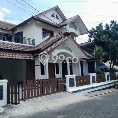 Rumah Premium LT 360m² / LB 500m² di Kompleks Perumahan Ngesrep, Semarang Rumah Premium LT 360m² / LB 500m² di Kompleks Perumahan Ngesrep, Semarang