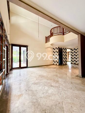 Rumah Luxury Modern Tanpa Renovasi di Bintaro Tangerang Selatan Rumah Luxury Modern Tanpa Renovasi di Bintaro Tangerang Selatan