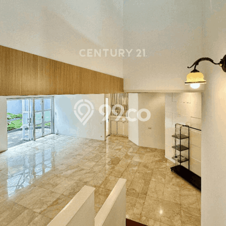 Rumah Kondisi Baik Disewakan di Pondok Indah, Jakarta Selatan LT 460m2, LB 760m2 Rumah Kondisi Baik Disewakan di Pondok Indah, Jakarta Selatan LT 460m2, LB 760m2