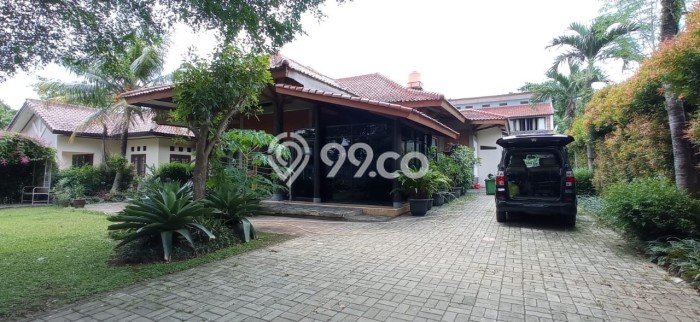 Siap Huni Rumah Mewah 8 Kamar di Sawangan Dekat ke Mana Pun Siap Huni Rumah Mewah 8 Kamar di Sawangan Dekat ke Mana Pun