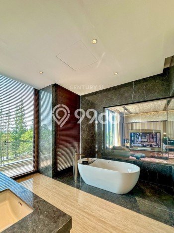 Rumah Elit Modern Siap Huni di BSD City Tangerang Rumah Elit Modern Siap Huni di BSD City Tangerang