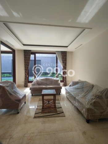 Rumah Luxury Modern Tanpa Renovasi di Pondok Indah Jakarta Selatan Rumah Luxury Modern Tanpa Renovasi di Pondok Indah Jakarta Selatan