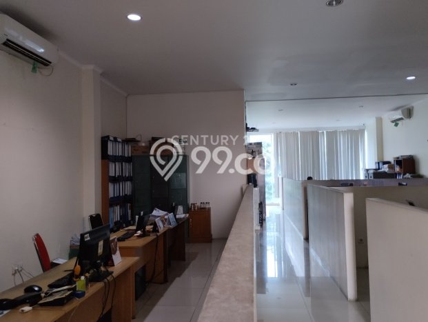 Untuk Dijual Ruko di Kebayoran Lama Jakarta Selatan LT 325m2 / LB 800m2 Untuk Dijual Ruko di Kebayoran Lama Jakarta Selatan LT 325m2 / LB 800m2