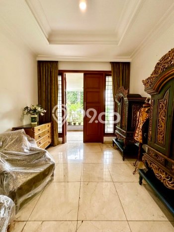 Ready to Use! Luxury House LT 472m2 Desain Modern di Pondok Indah Ready to Use! Luxury House LT 472m2 Desain Modern di Pondok Indah